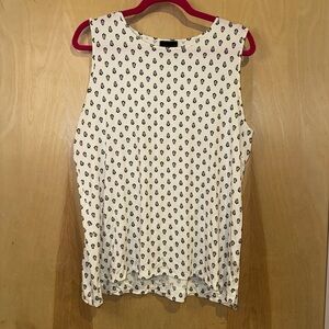 J. Jill White and Black Patterned Sleeveless Top